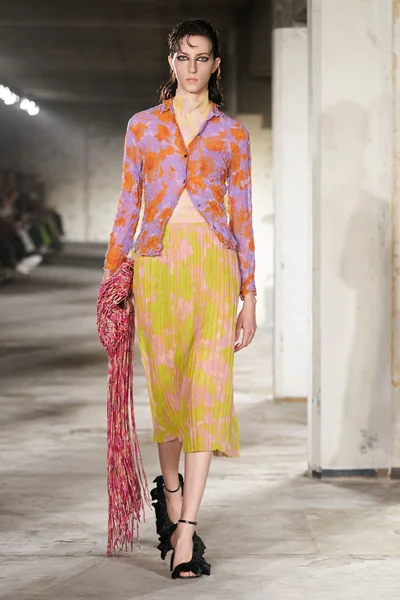 Look 51